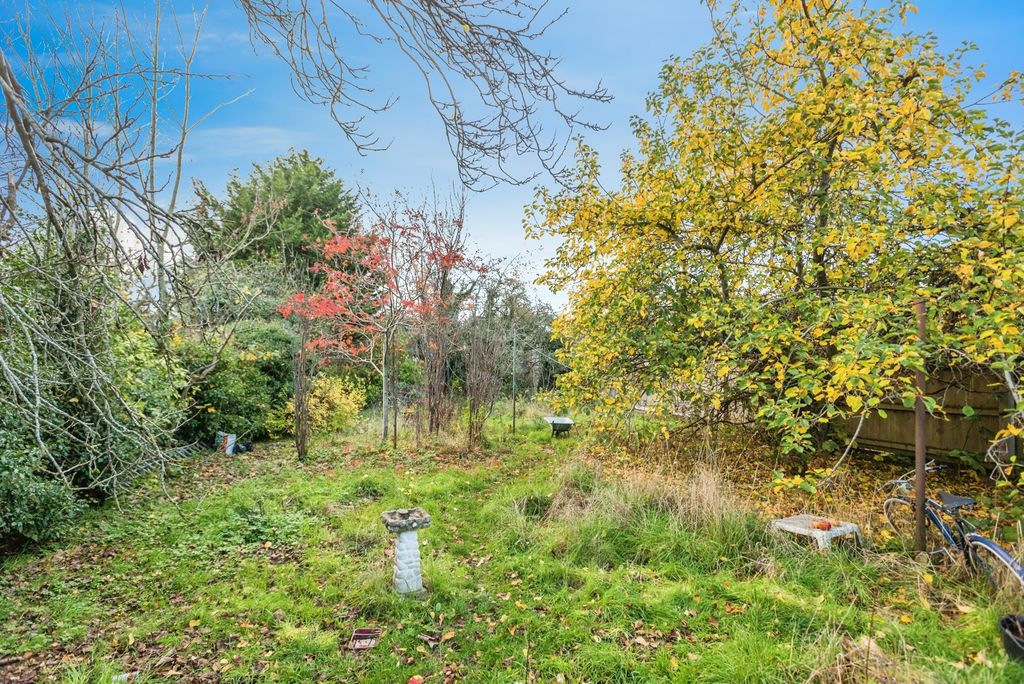 Property photo 2 of 7 Photo