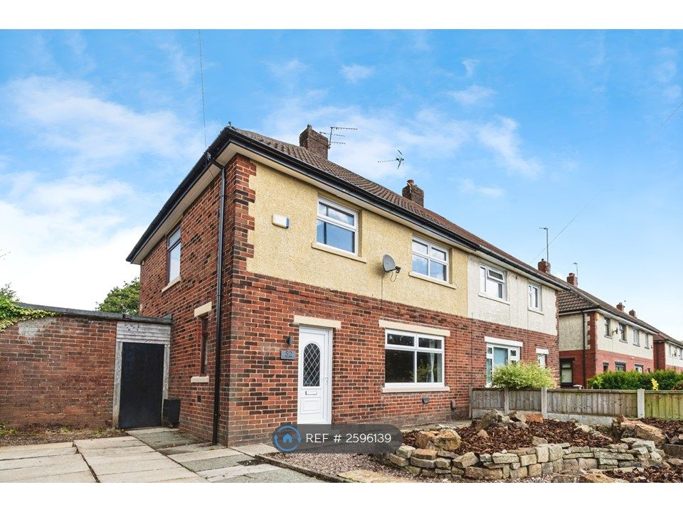 Property photo 2 of 18