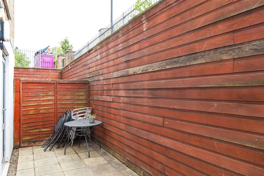 Property photo 3 of 7 Portunus Building E3