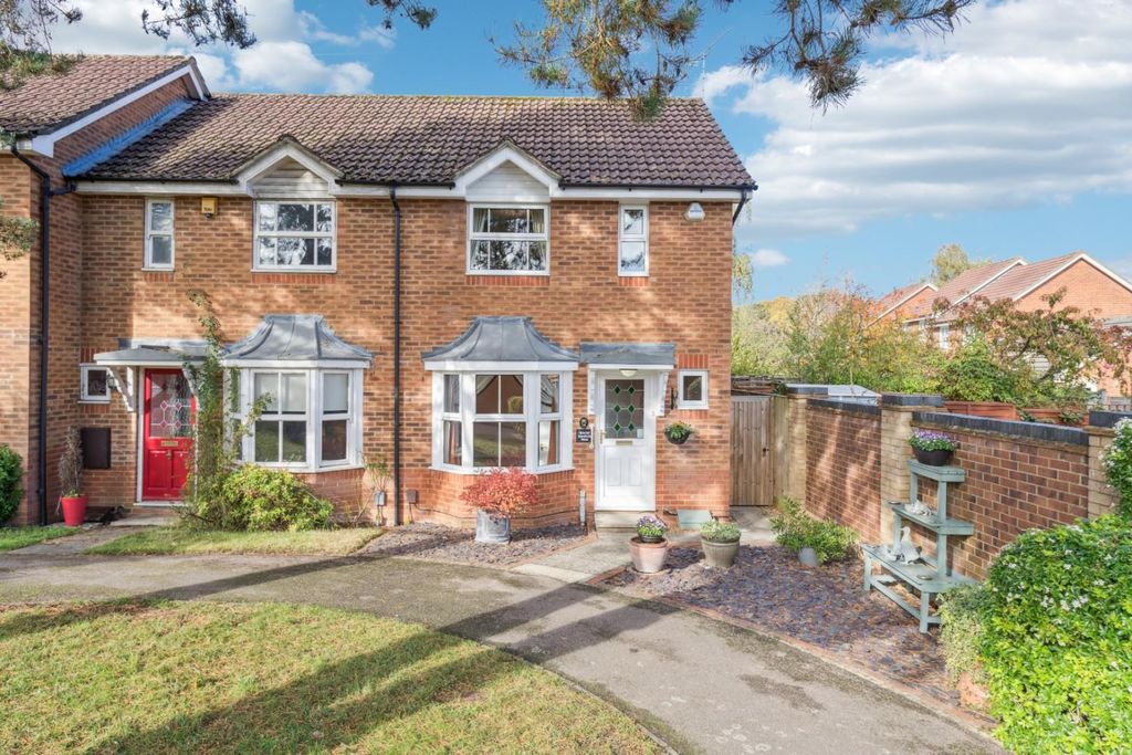 Property photo 1 of 19 Front Aspect