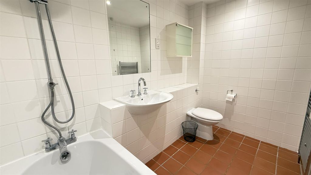 Property photo 3 of 13 Img_3823.Jpg