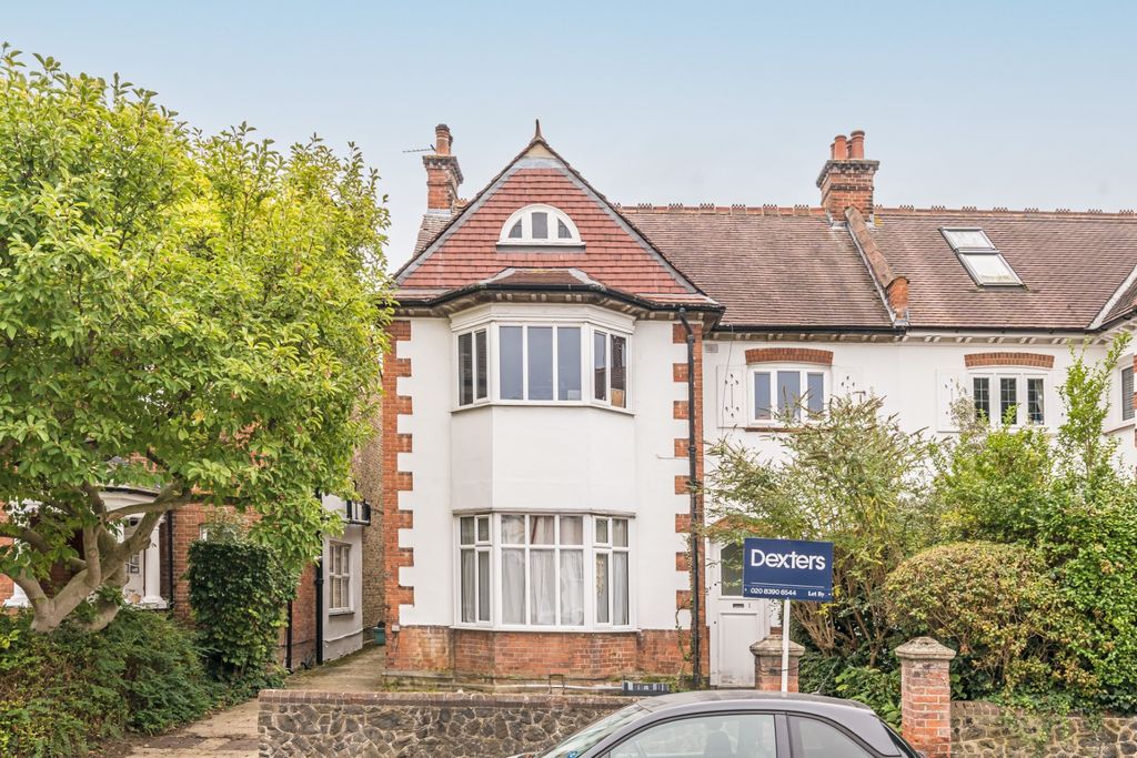 Property photo 1 of 12