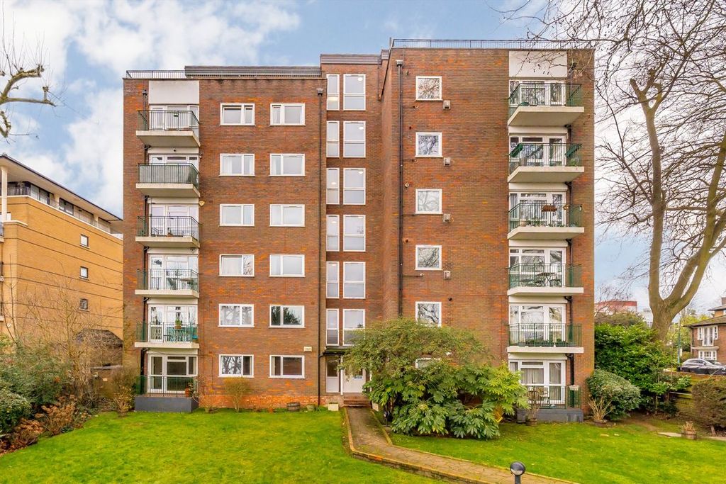 Property photo 1 of 7