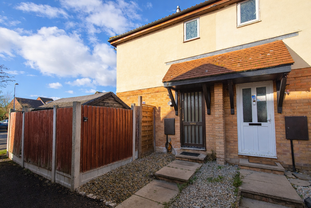 Property photo 1 of 17 Front