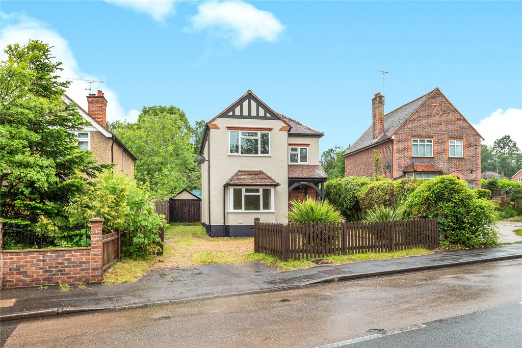 Property photo 1 of 37 Picture No. 02