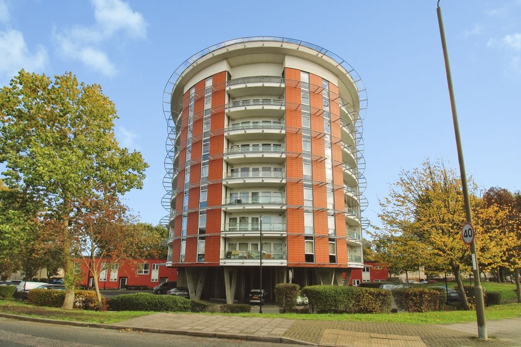 Property photo 1 of 18 Pbox-Img.Jpg