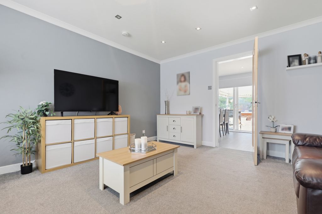 Additional image 4 of 5 bed detached house for saleStrathleven Drive, Strathleven Park, Bonhill G83