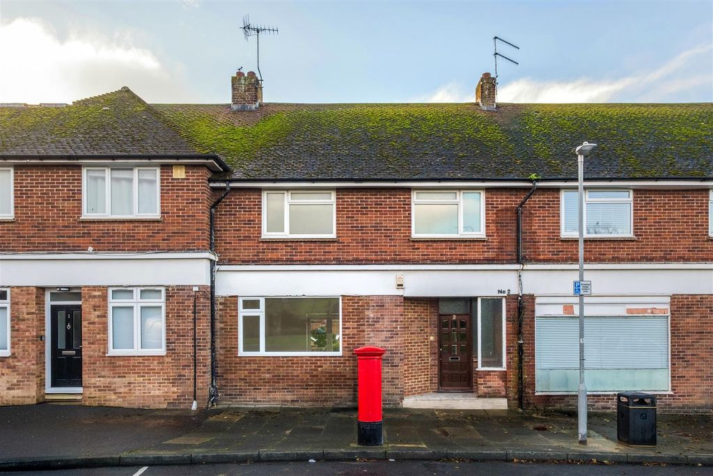 Property photo 1 of 21 2 Meadow Parade-1 Copy.Jpg