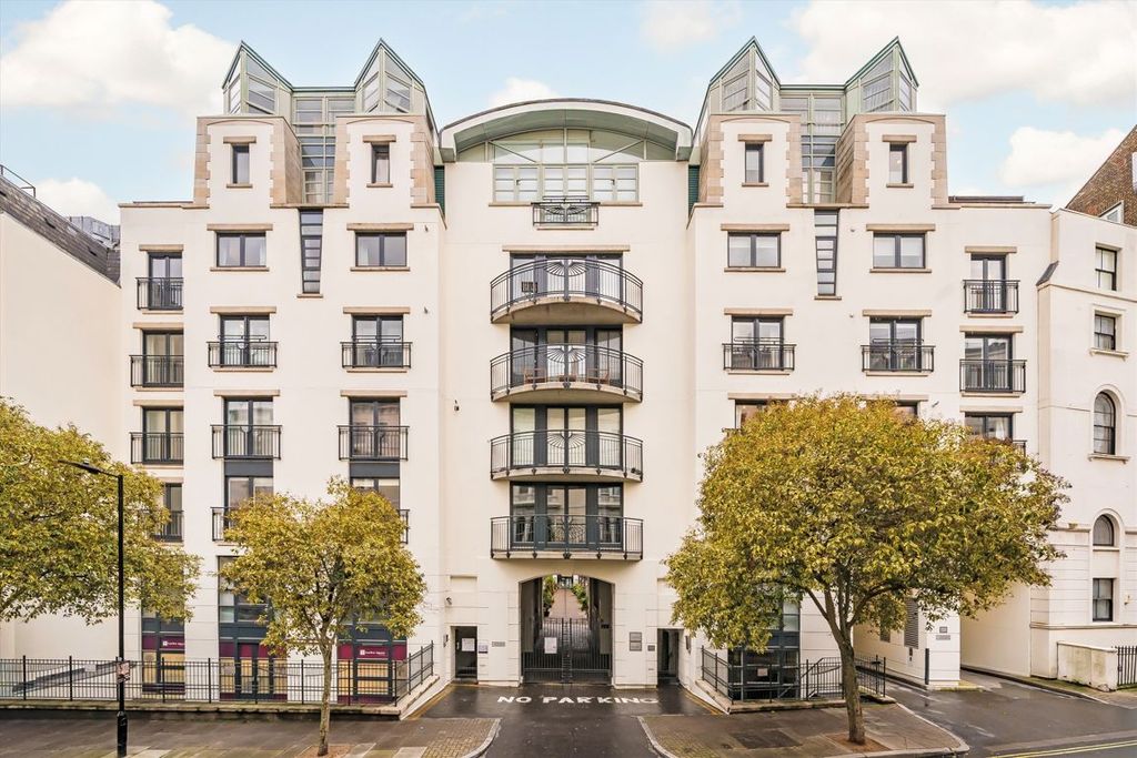 Property photo 1 of 10