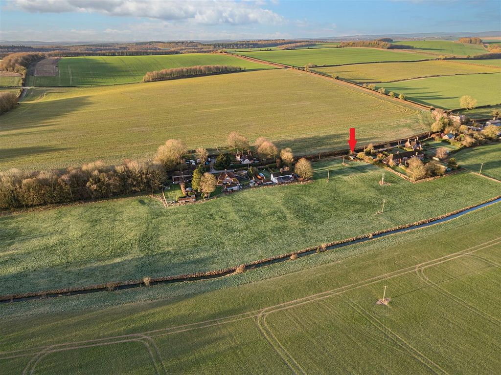 Property photo 1 of 7 1416770-2-699427d3c82B7-Arw-12.Jpg