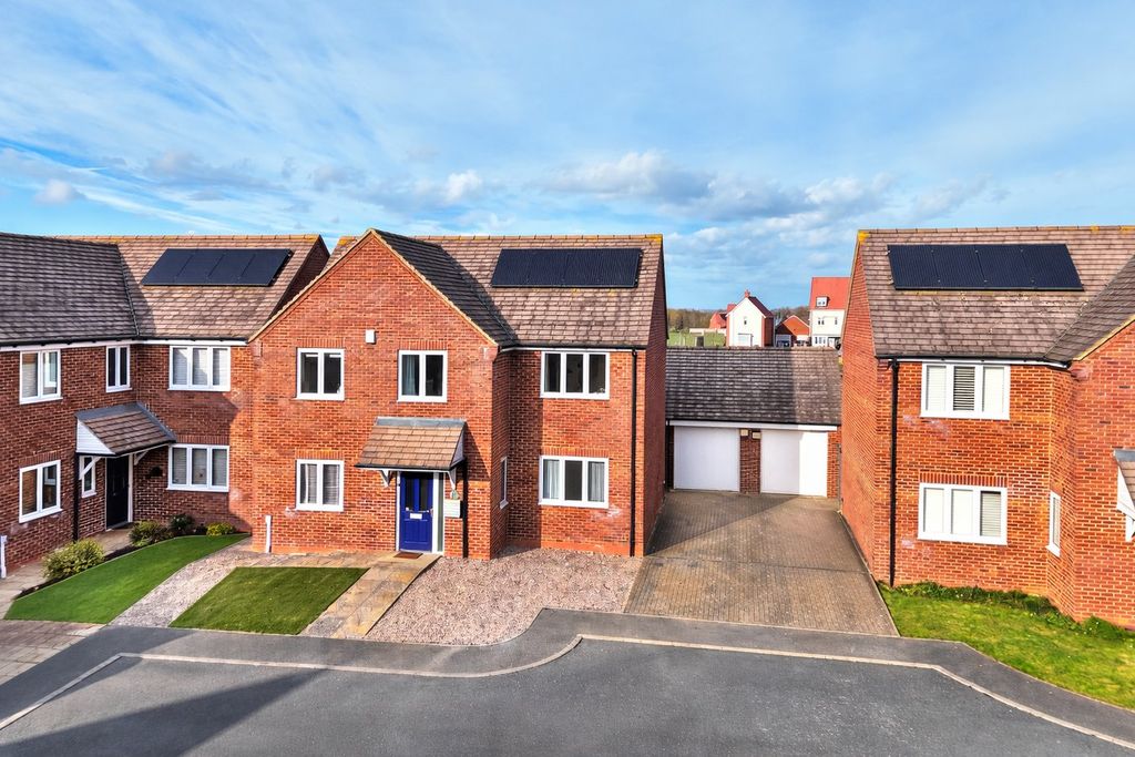 Property photo 1 of 21