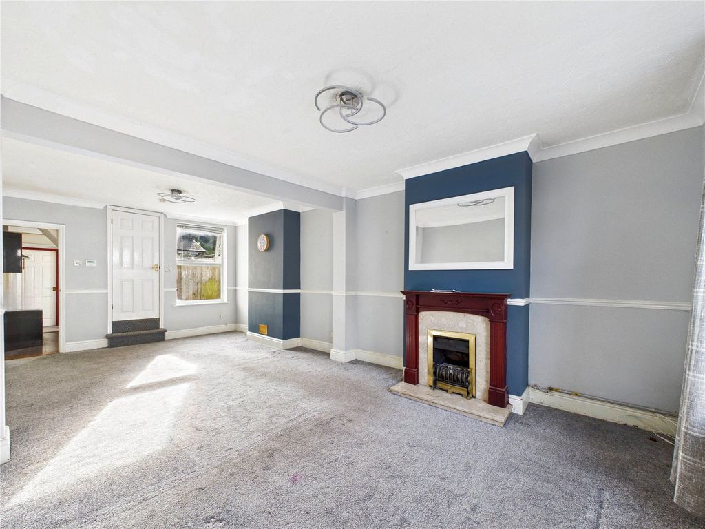 Property photo 2 of 9 Picture No. 05