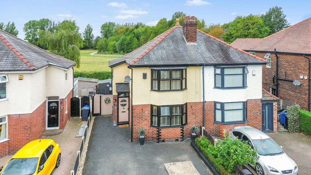 Property photo 1 of 28