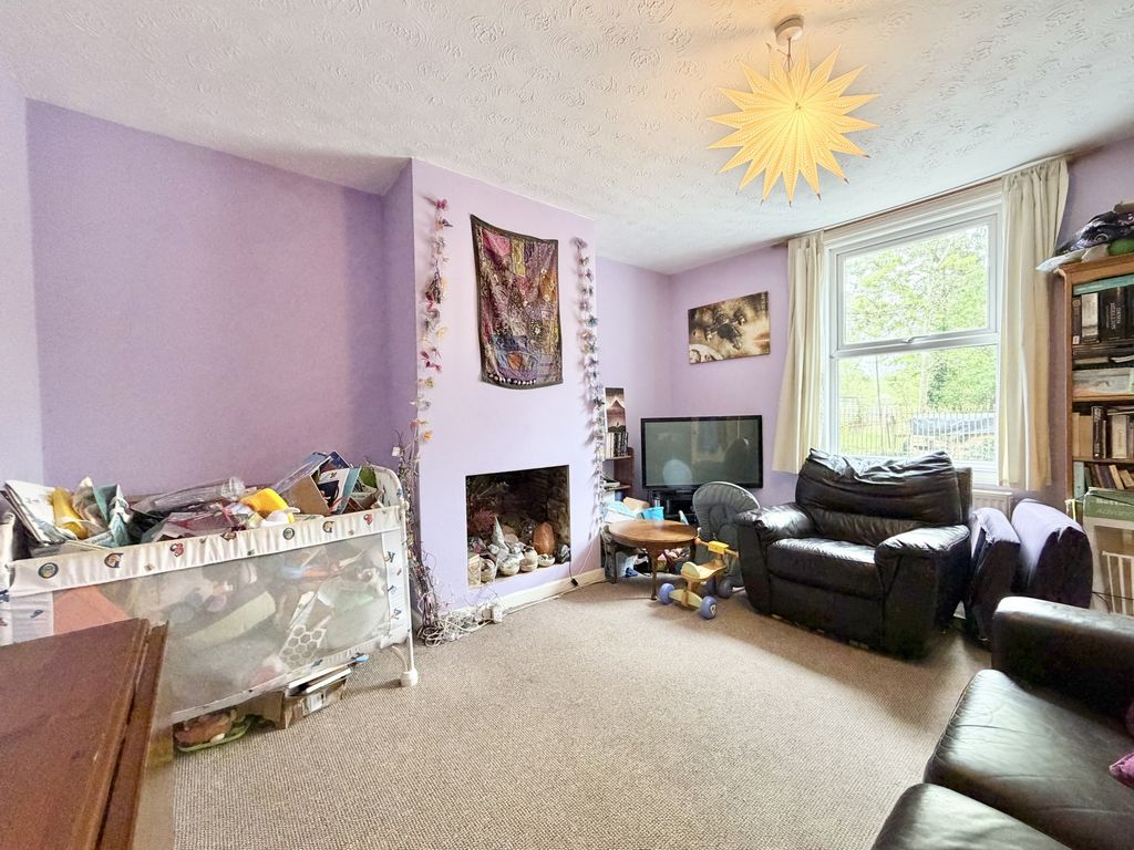 Property photo 3 of 13 Photo 3