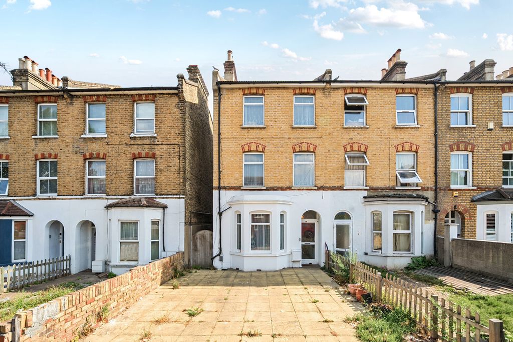 Property photo 1 of 22 1512040-21-6A8F26...