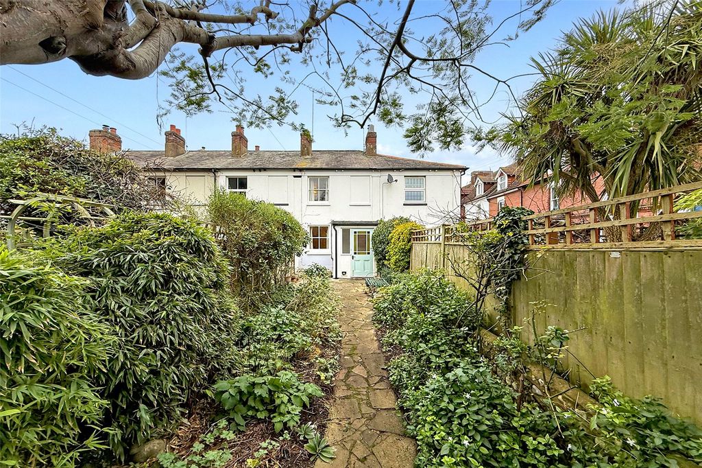 Property photo 1 of 23 Picture No. 05