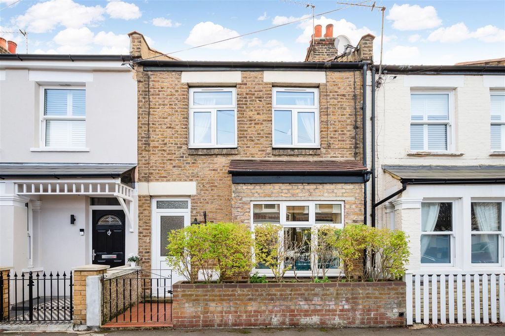 Property photo 1 of 13