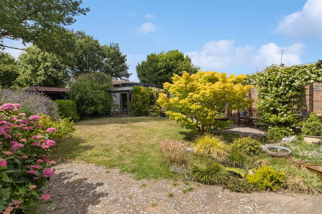 Property photo 2 of 21 Photo 2