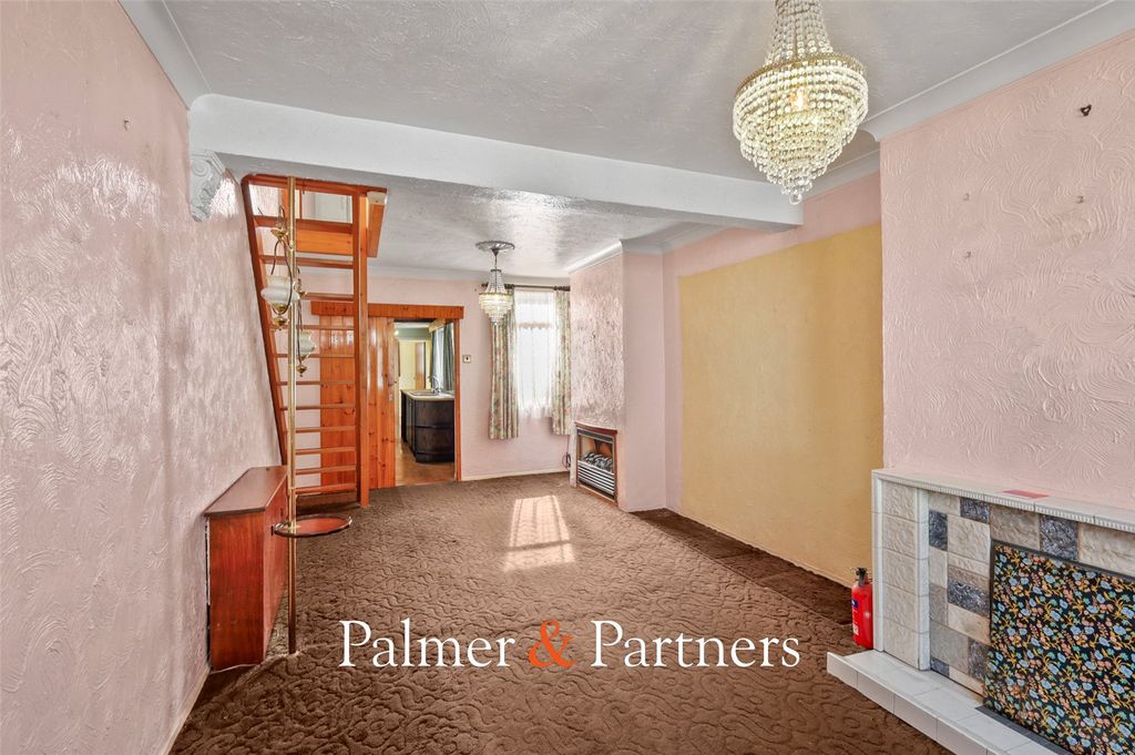 Property photo 2 of 16 Picture No. 02