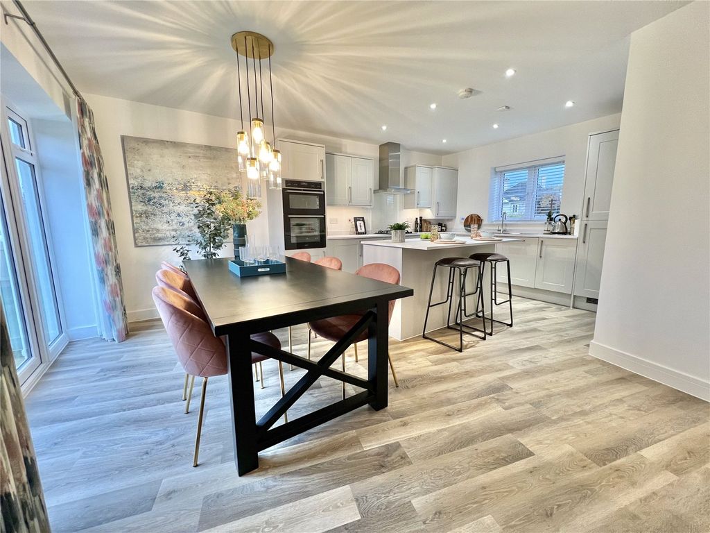 Property photo 3 of 22 Picture No. 08