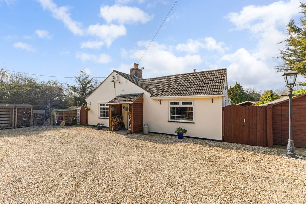 Property photo 3 of 18