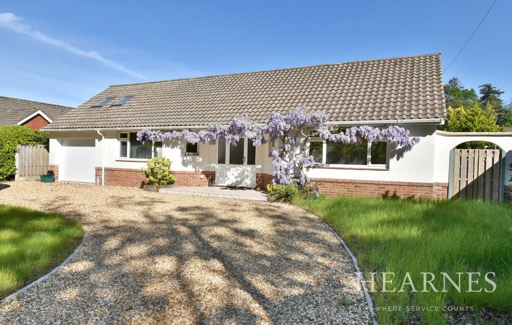 Property photo 1 of 36