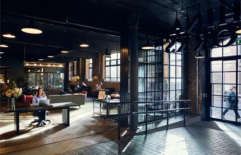 Property photo 2 of 10