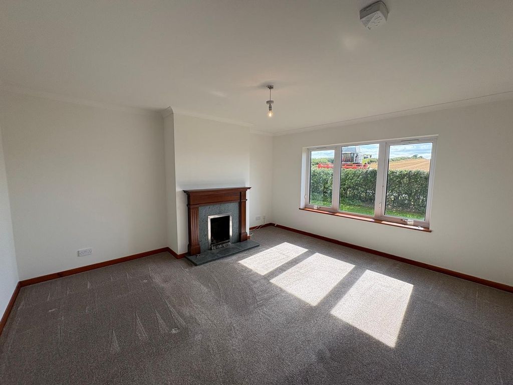 Property photo 2 of 9 Picture No. 09