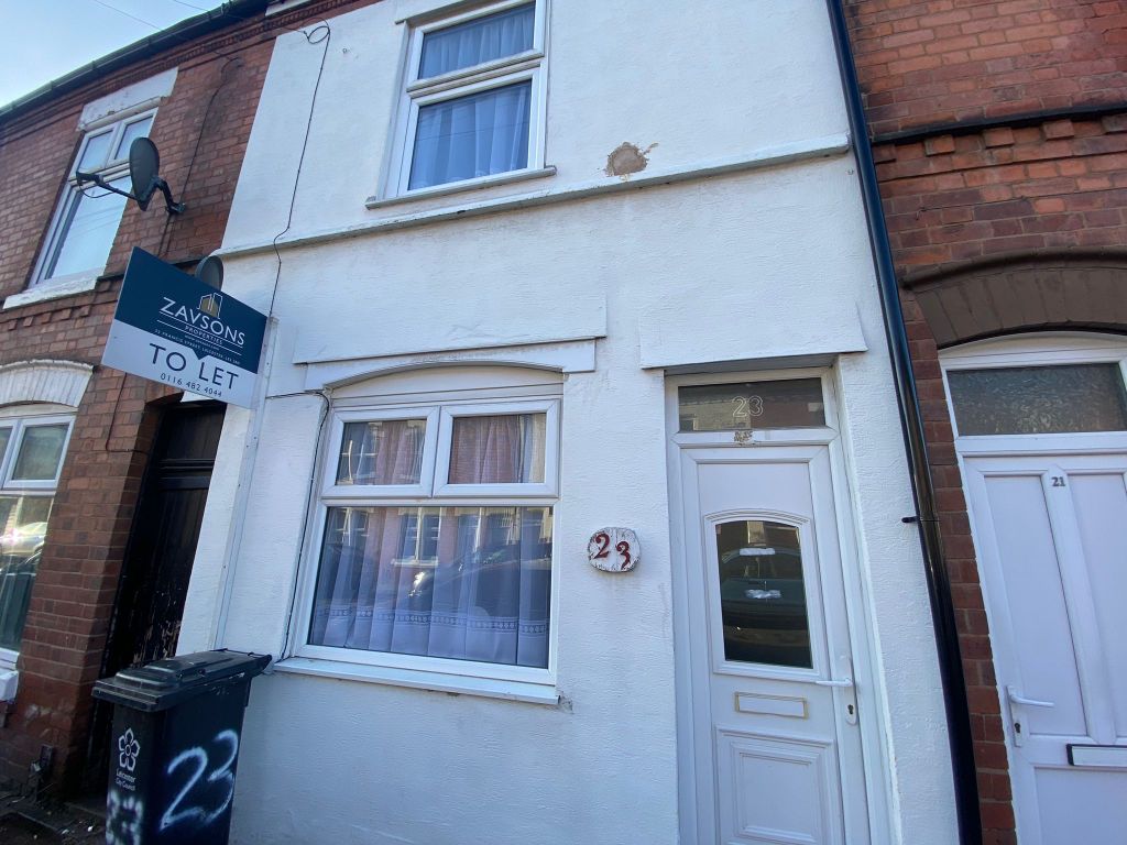 Property photo 1 of 12