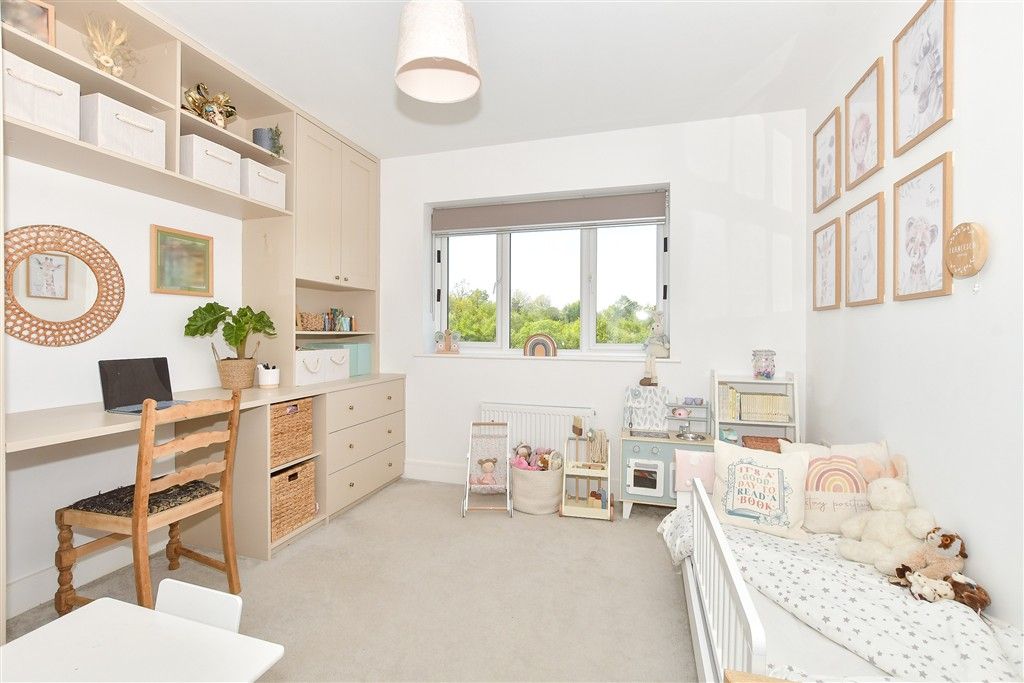 Additional image 10 of 2 bed flat for saleWoodside, Haywards Heath, West Sussex RH16