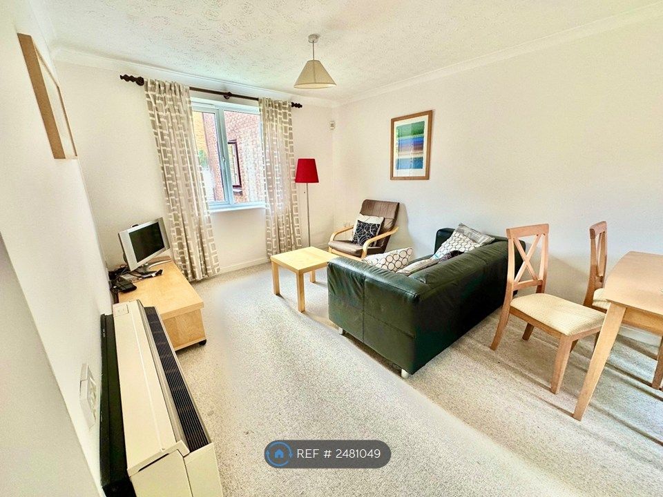 Property photo 2 of 10