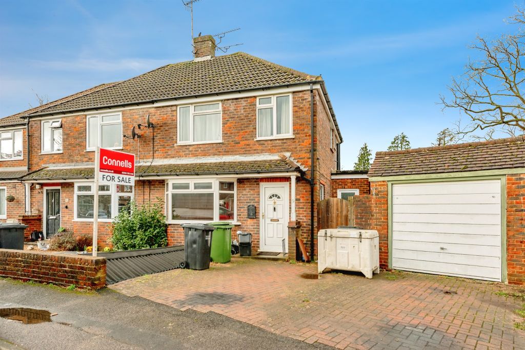 Property photo 1 of 12