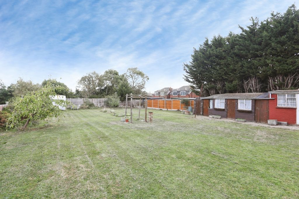 Property photo 2 of 15 Pbox-Img.Jpg