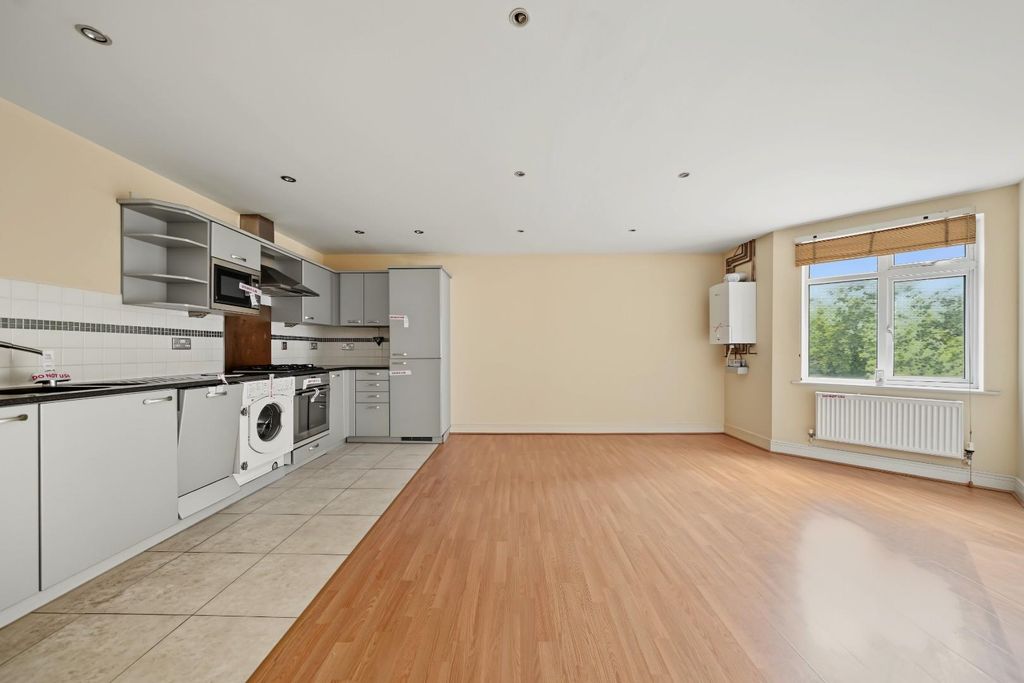 Property photo 1 of 10 Kitchen/Living Area