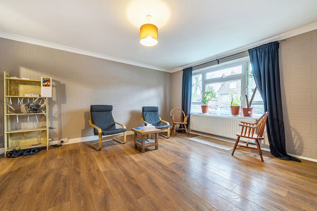 Property photo 3 of 15 Reception Room