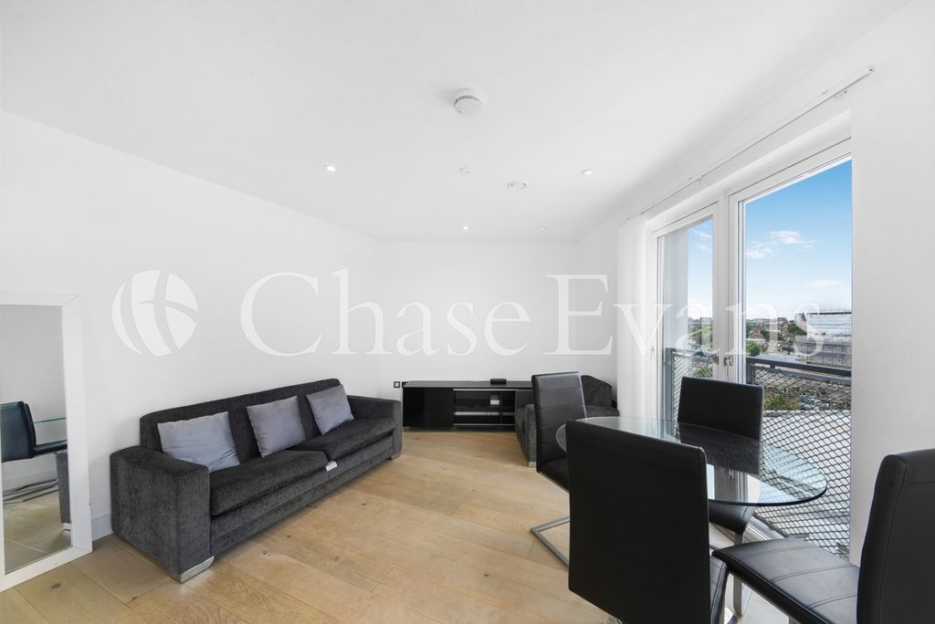 Property photo 2 of 17 Living Area - Cube B
