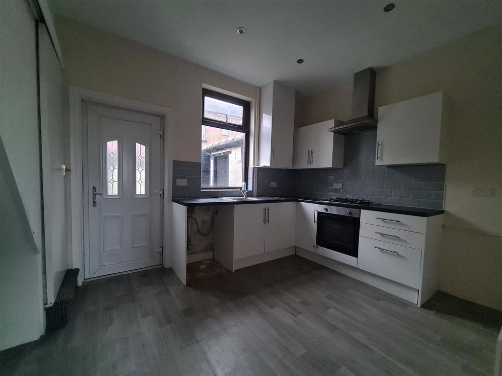 Property photo 3 of 7 20260203_155828.Jpg