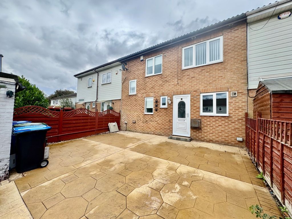 Property photo 1 of 14 cl9