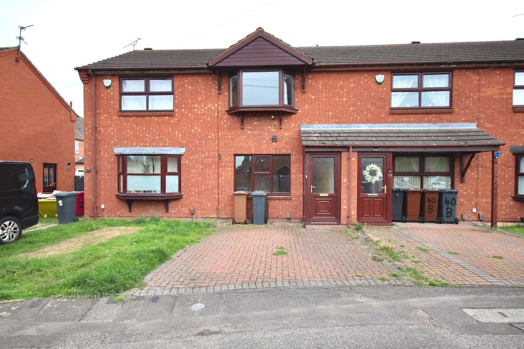 Property photo 1 of 8