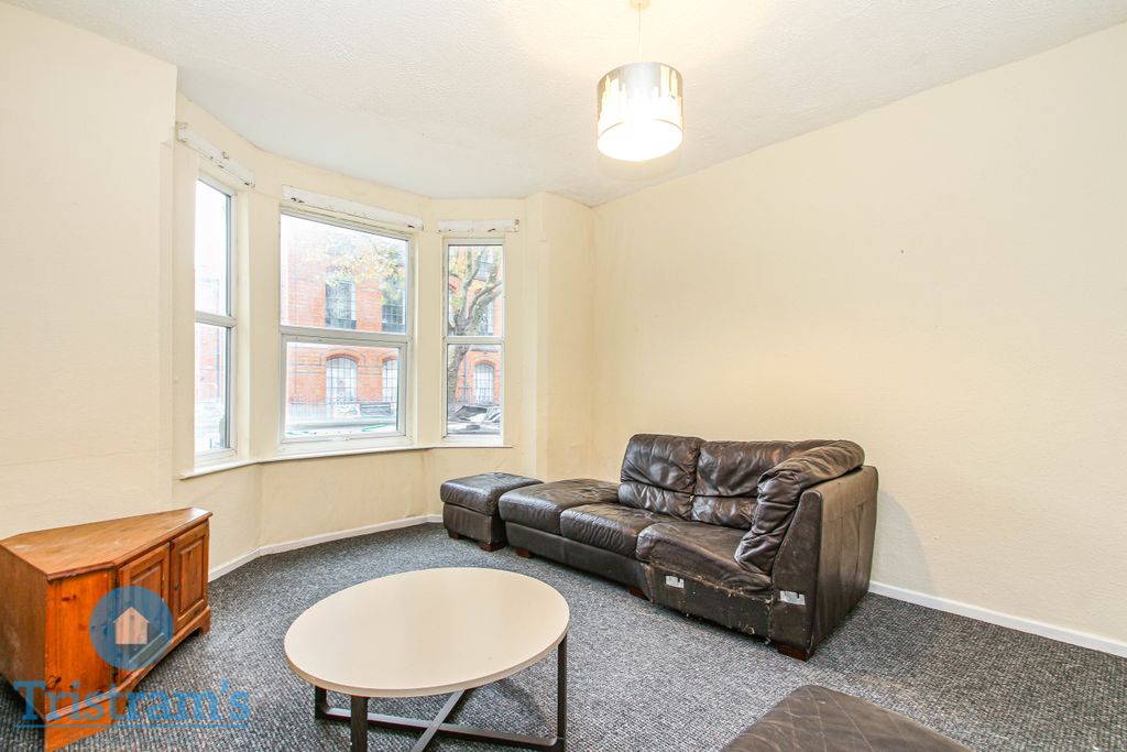 Property photo 3 of 11 Img_3671