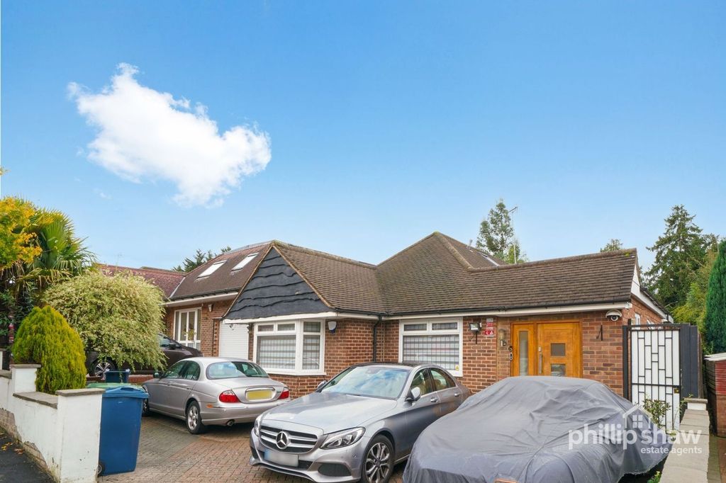 Property photo 1 of 30