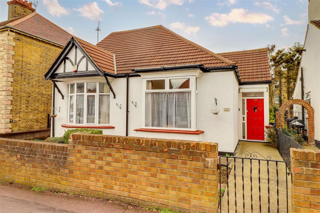 Property photo 1 of 14