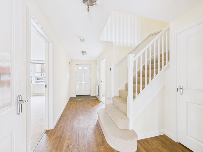 Property photo 2 of 20 Entrance Hallway