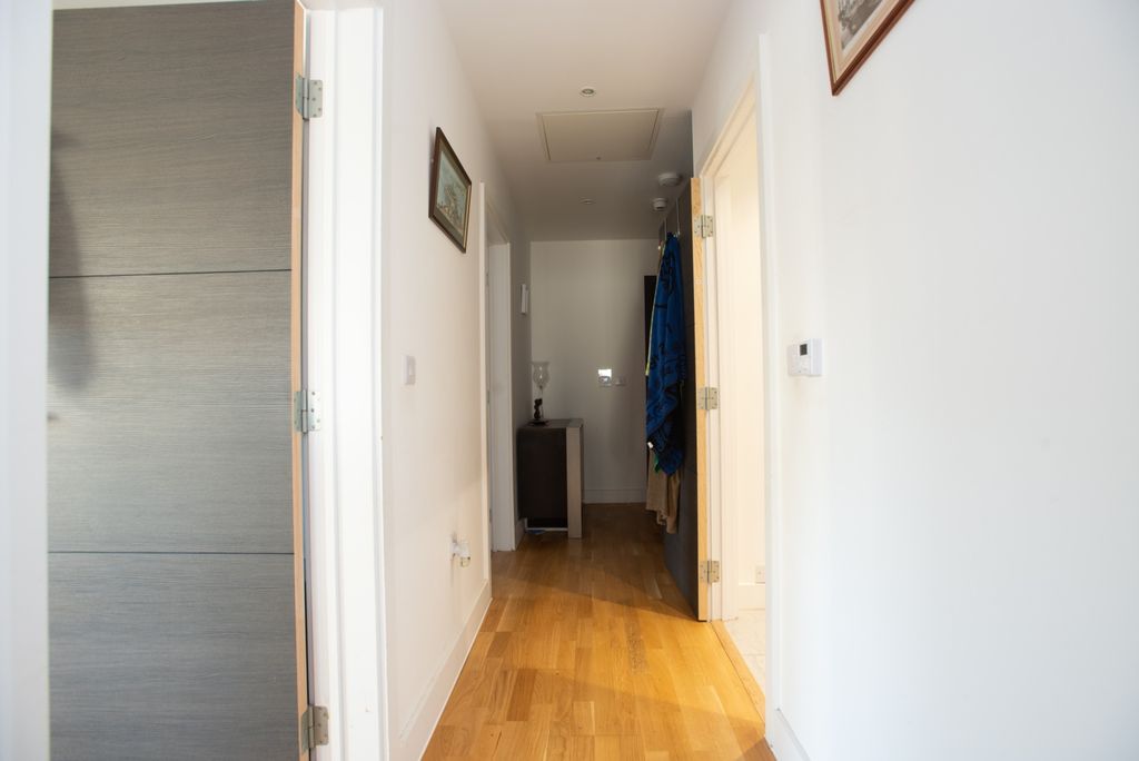 Property photo 2 of 11 Image 1