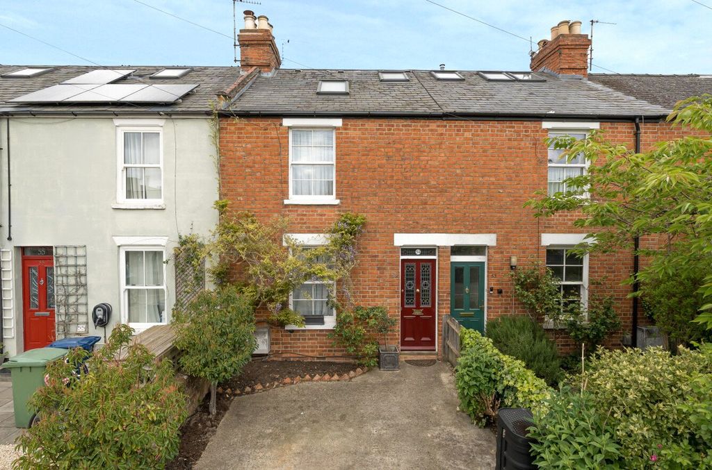Property photo 1 of 17 Picture No. 21