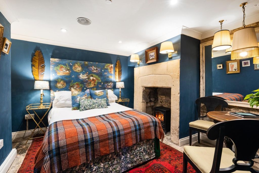 Property photo 1 of 23 11A Claverton Buildings, Bath, Ba2 4Ld-3.Jpg