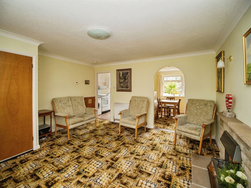 Property photo 3 of 20