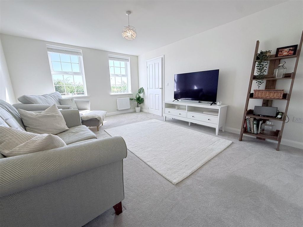 Property photo 3 of 35 Img_0631.Jpg