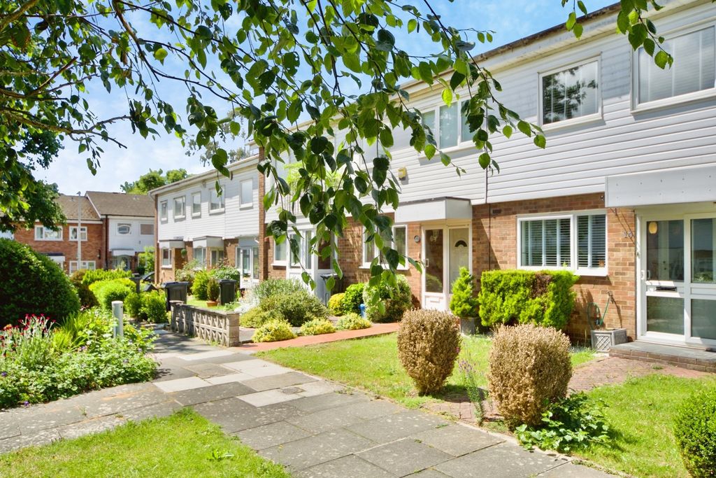 Property photo 1 of 17 Pbox-Img.Jpg