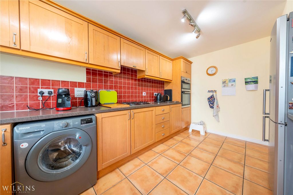 Property photo 3 of 26 Picture No. 10